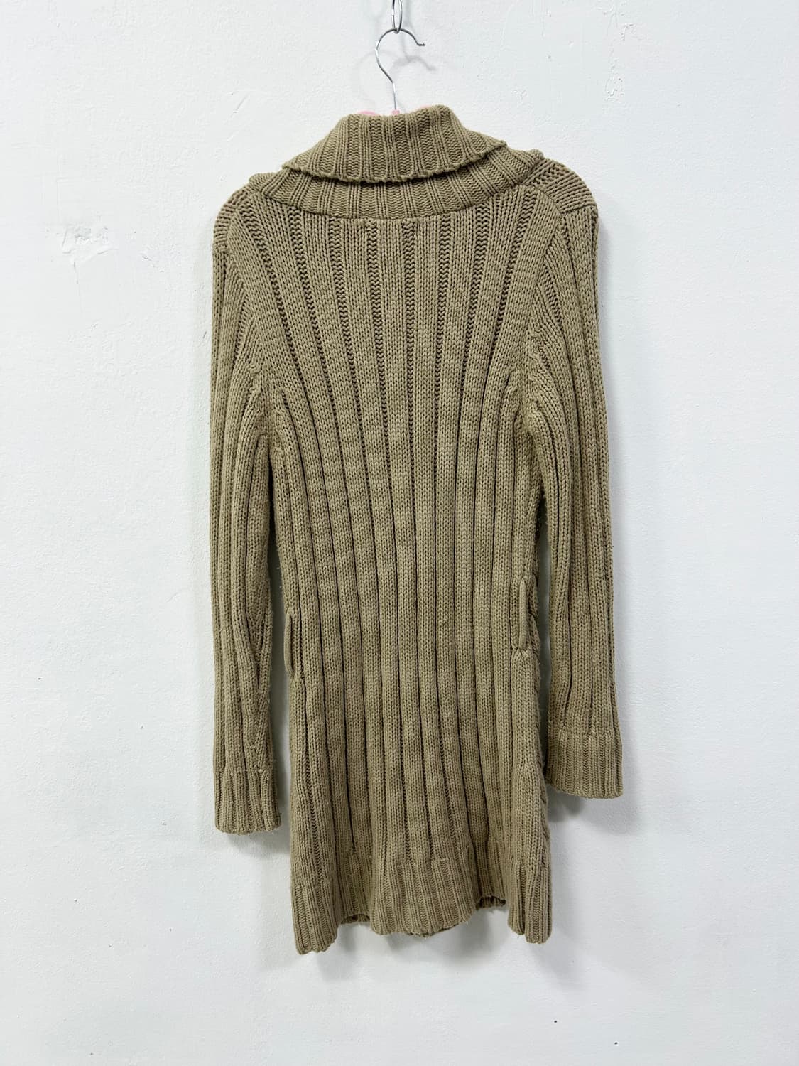 [GLACIER] 라떼갸루 베이지 리락쿠마 니트 가디건 상품이미지5