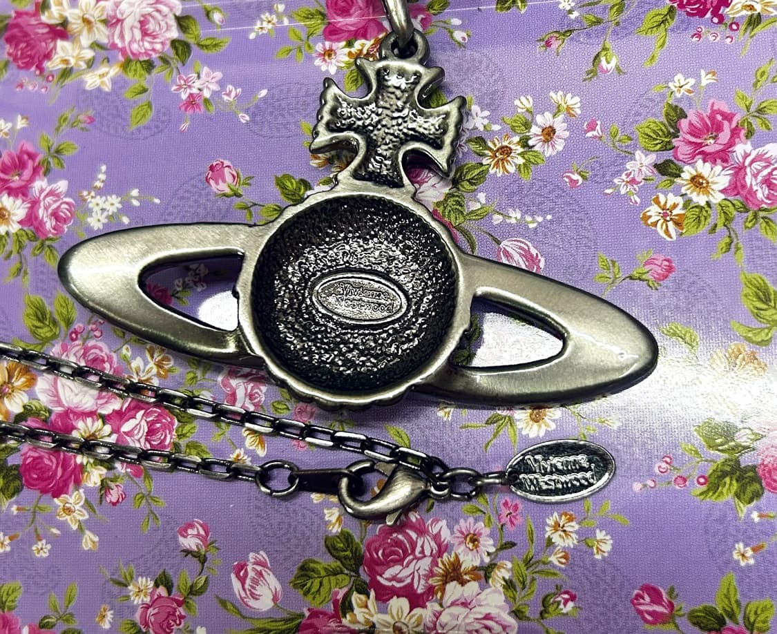 Vivienne Westwood Orb Gothic Necklace 상품이미지4