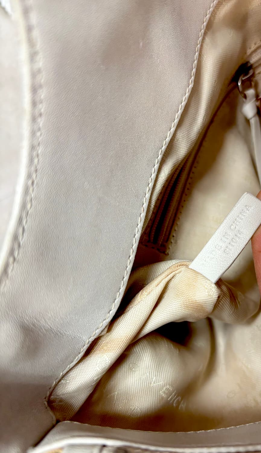 정품 지방시 숄더백. 상품이미지5