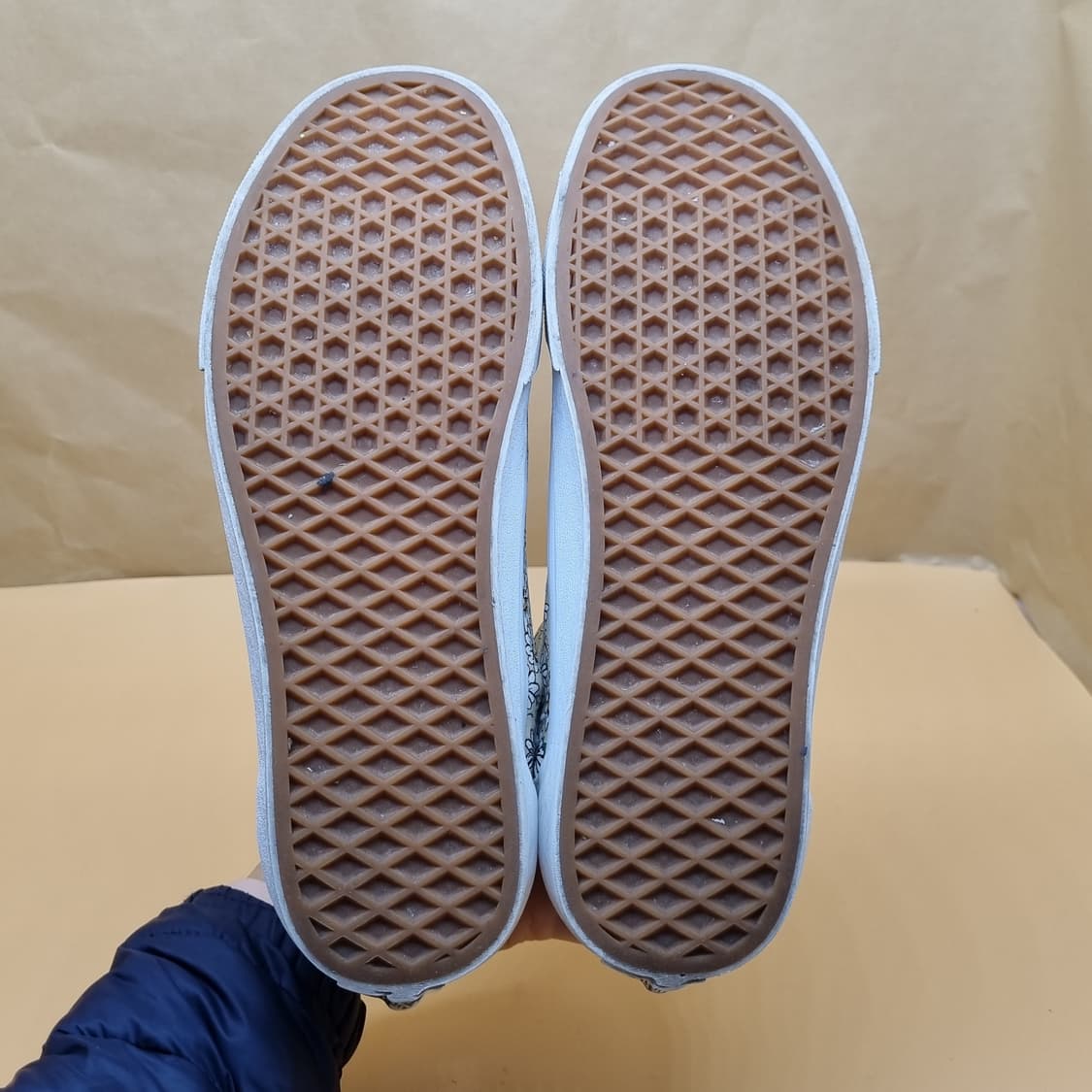 반스 올드스쿨 플라워 남성스니커즈270  상품이미지3