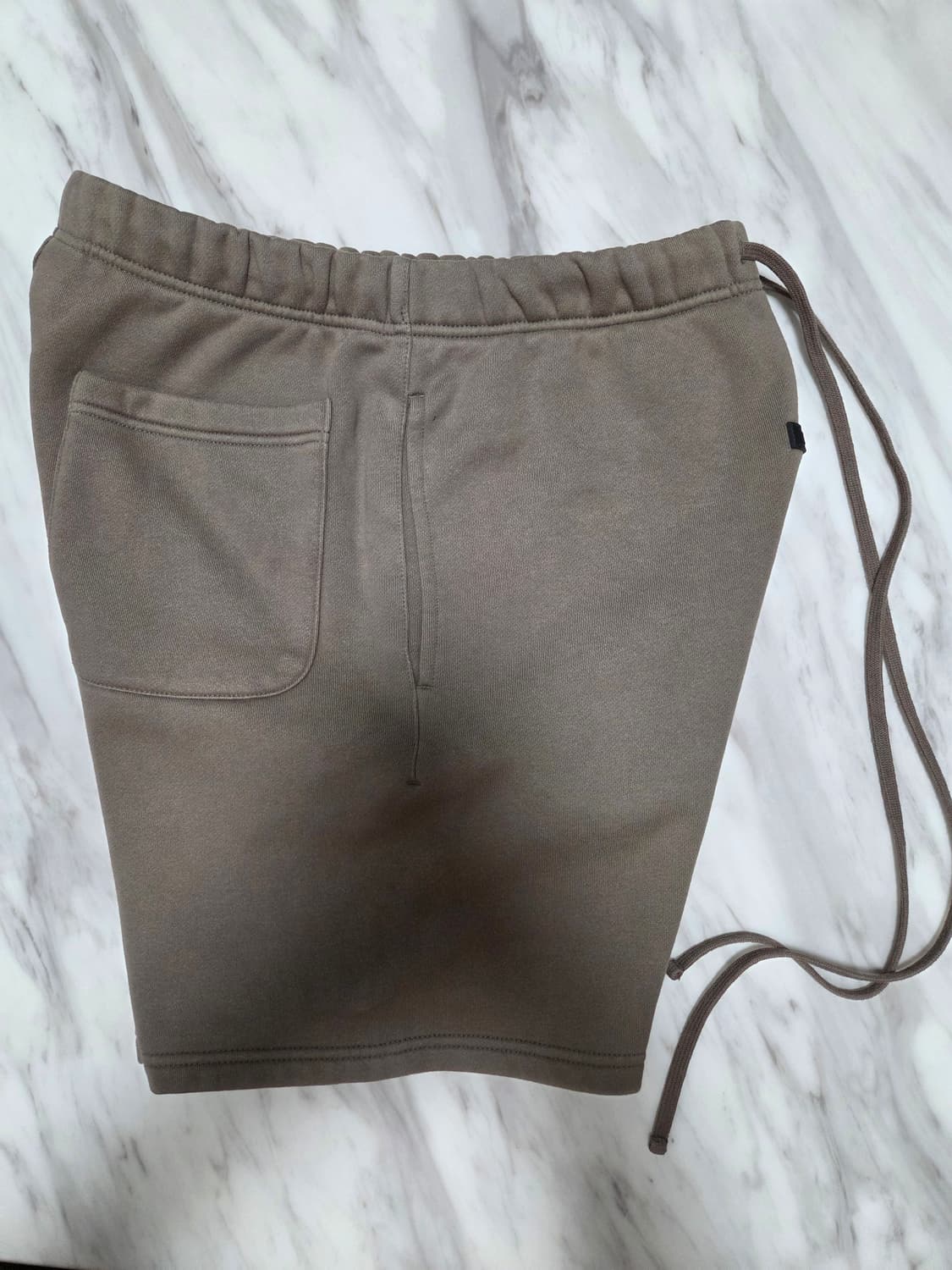 피오갓에센셜 오버핏 스웻 쇼츠 상품이미지4