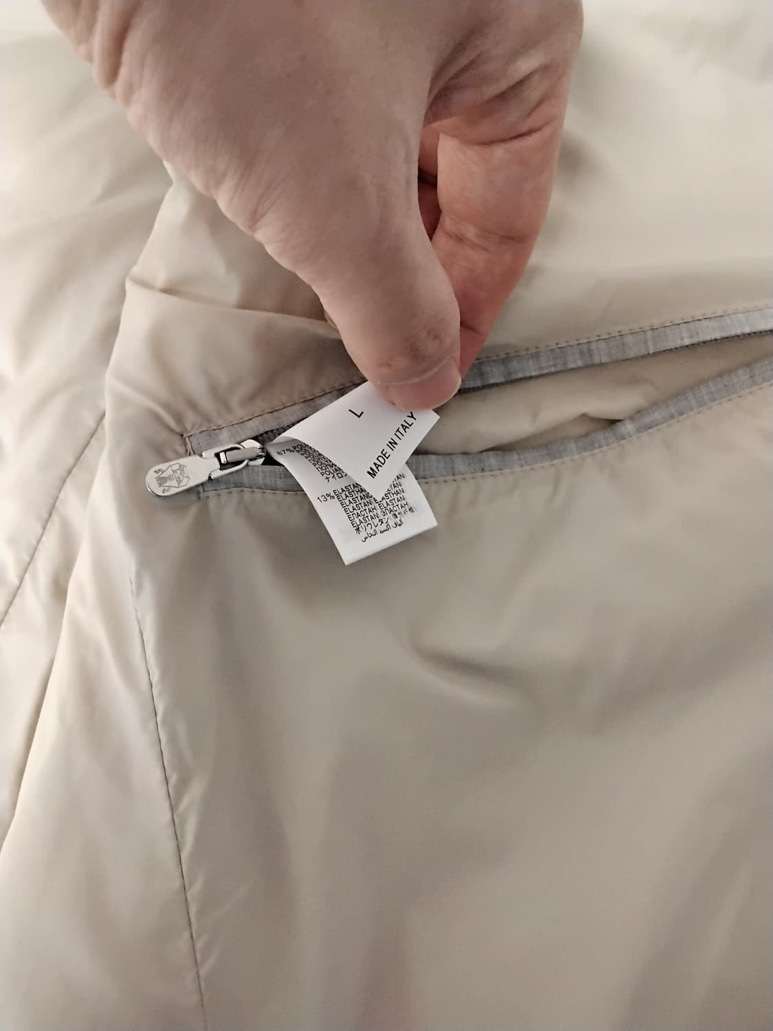 새상품 브루넬로 쿠치넬리  패딩조끼 L  상품이미지7