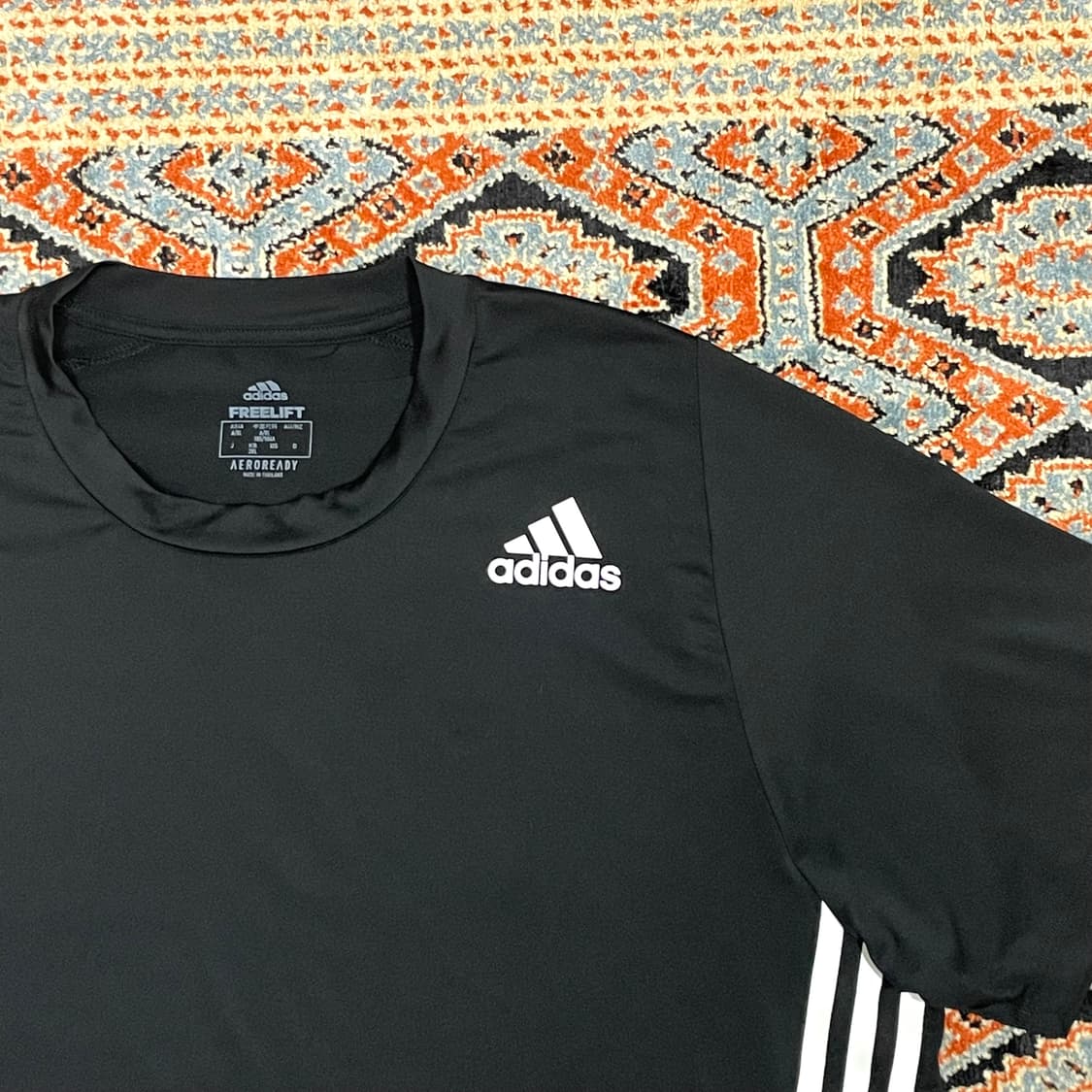 아디다스 adidas 블랙 어깨 삼각로고 반팔져지 남성XL 상품이미지2