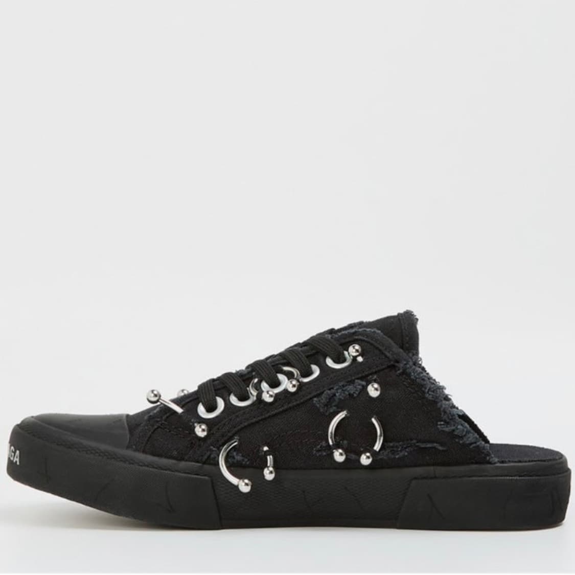 [36] Balenciaga piercing sneakers 상품이미지4