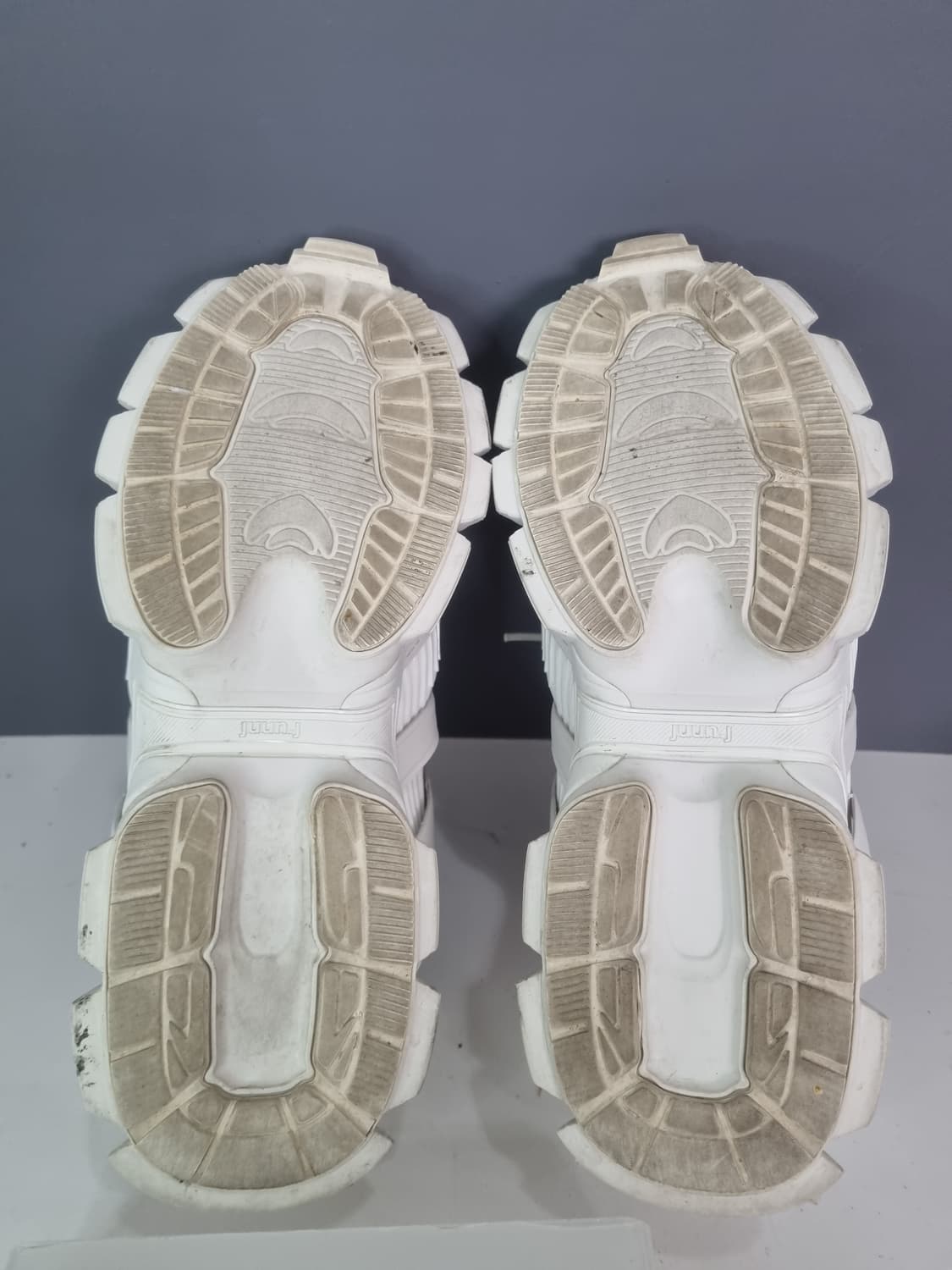 42 준지 19FW 러버솔 스니커즈 상품이미지7