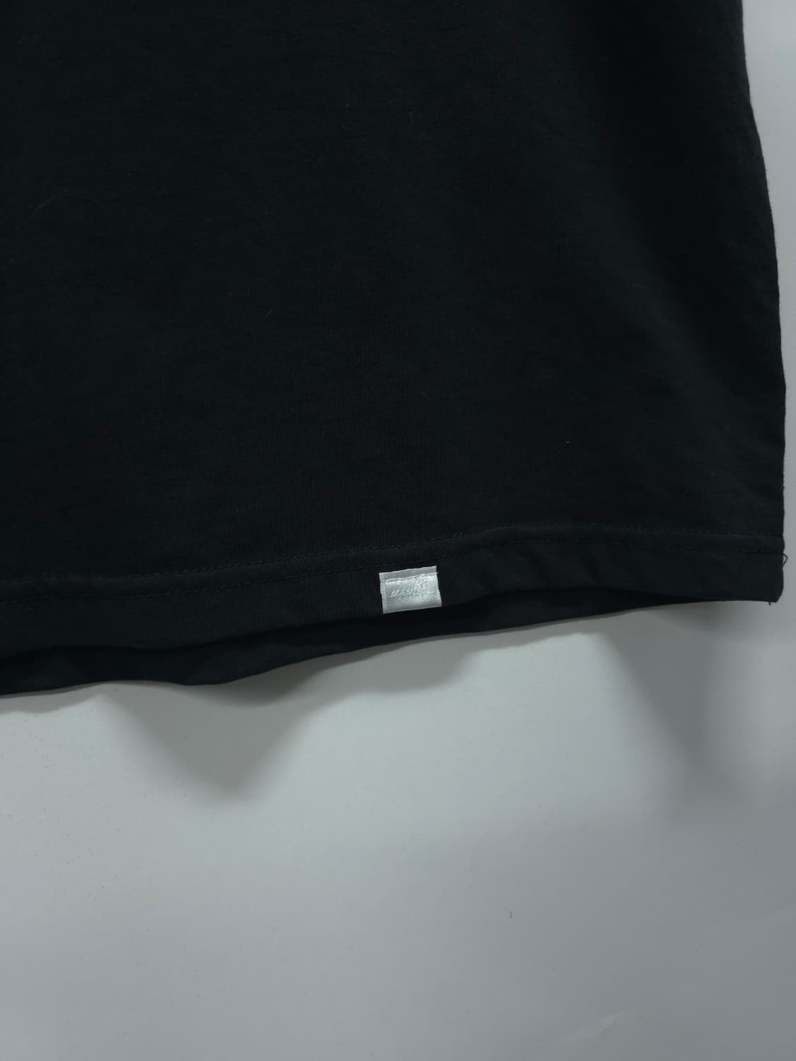 노매뉴얼 NOMAD 그래픽 자수 로고 반팔 티셔츠 블랙 (L) 상품이미지7