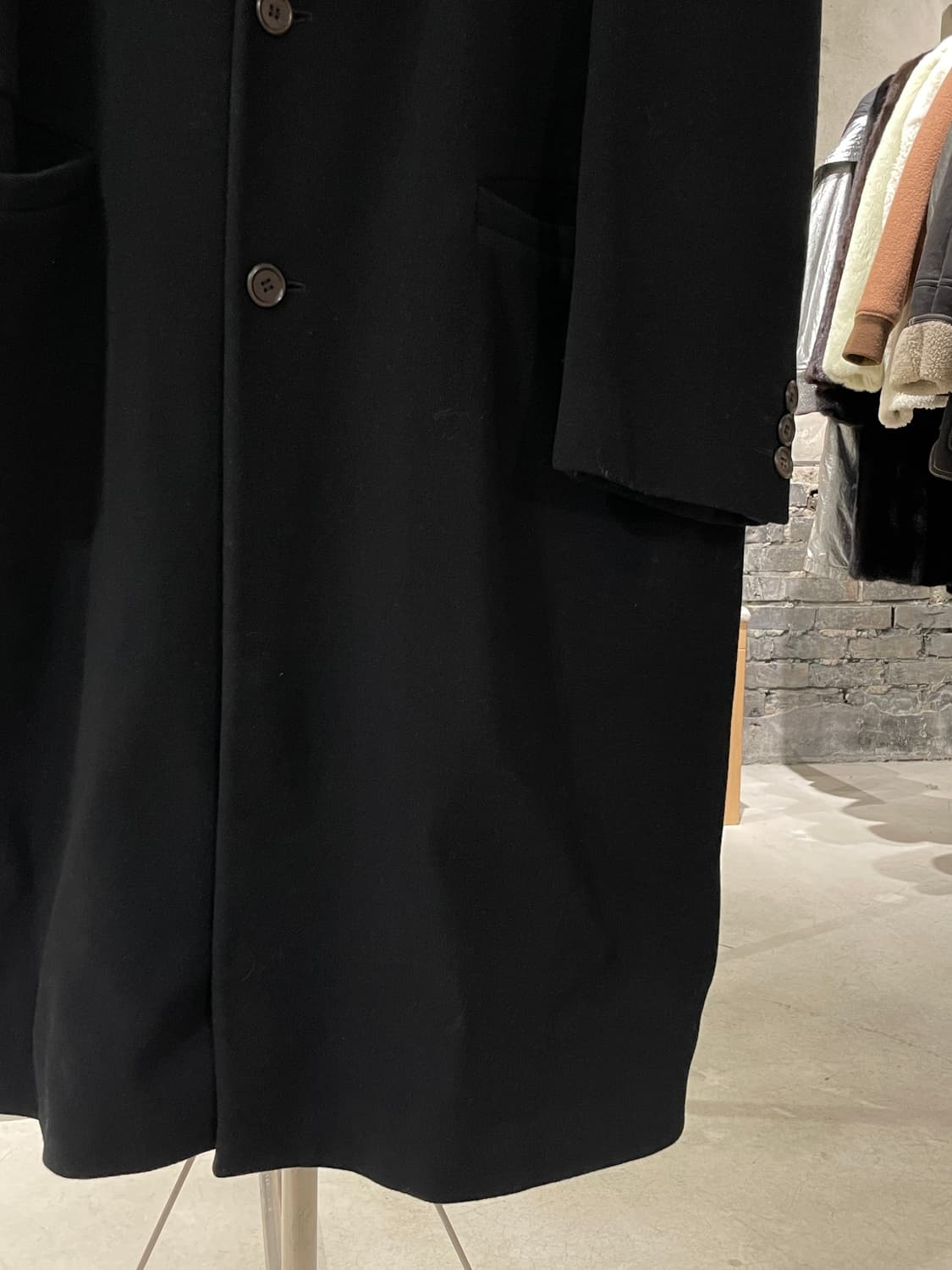 베르수스 블랙 클래시크 울 코트 상품이미지5