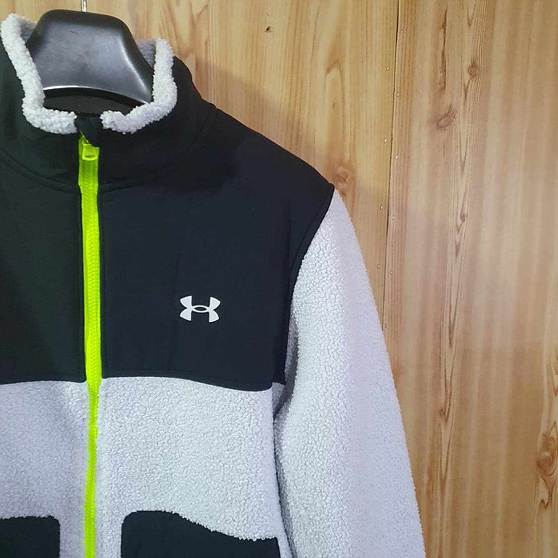 언더아머 후리스 자켓 L 상품이미지2