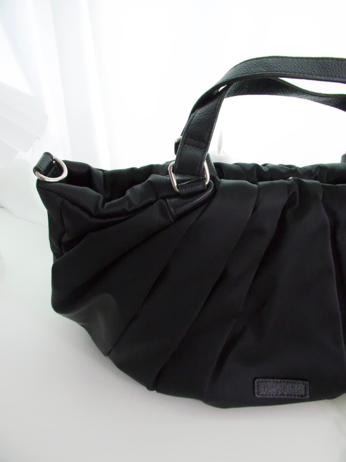 요지야마모토 Ysaccs 플리츠 토트백 상품이미지5