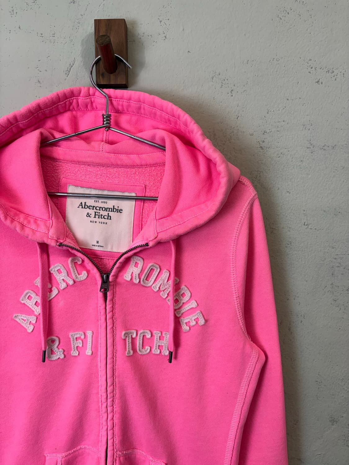 아베크롬비 핫핑크 로고 후드집업 상품이미지2