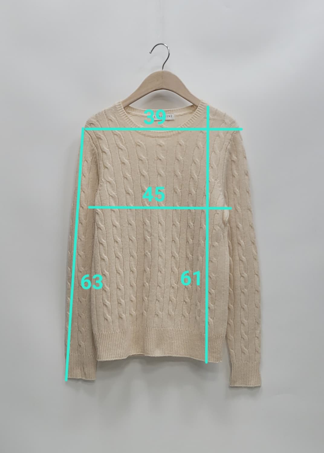 LYDIAVINE 23FW 리디아바인 캐시미어 캐이블 니트 / 여 85  상품이미지9