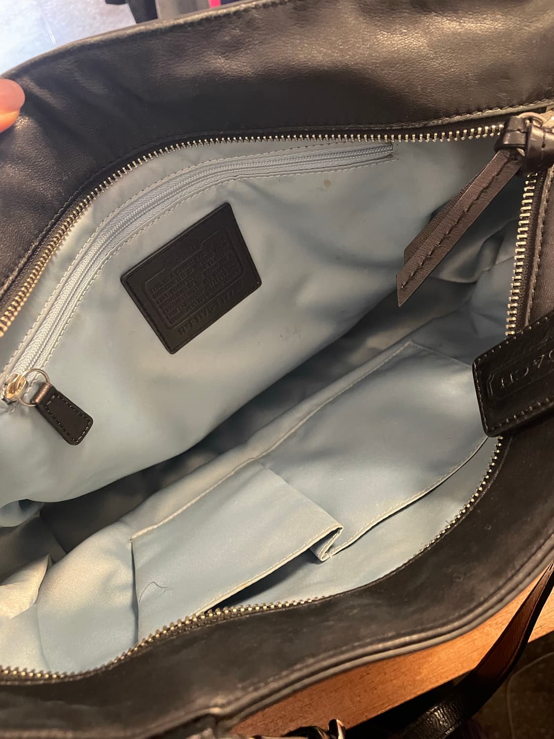 코치 블랙 레더 숄더백 [무배] 상품이미지7