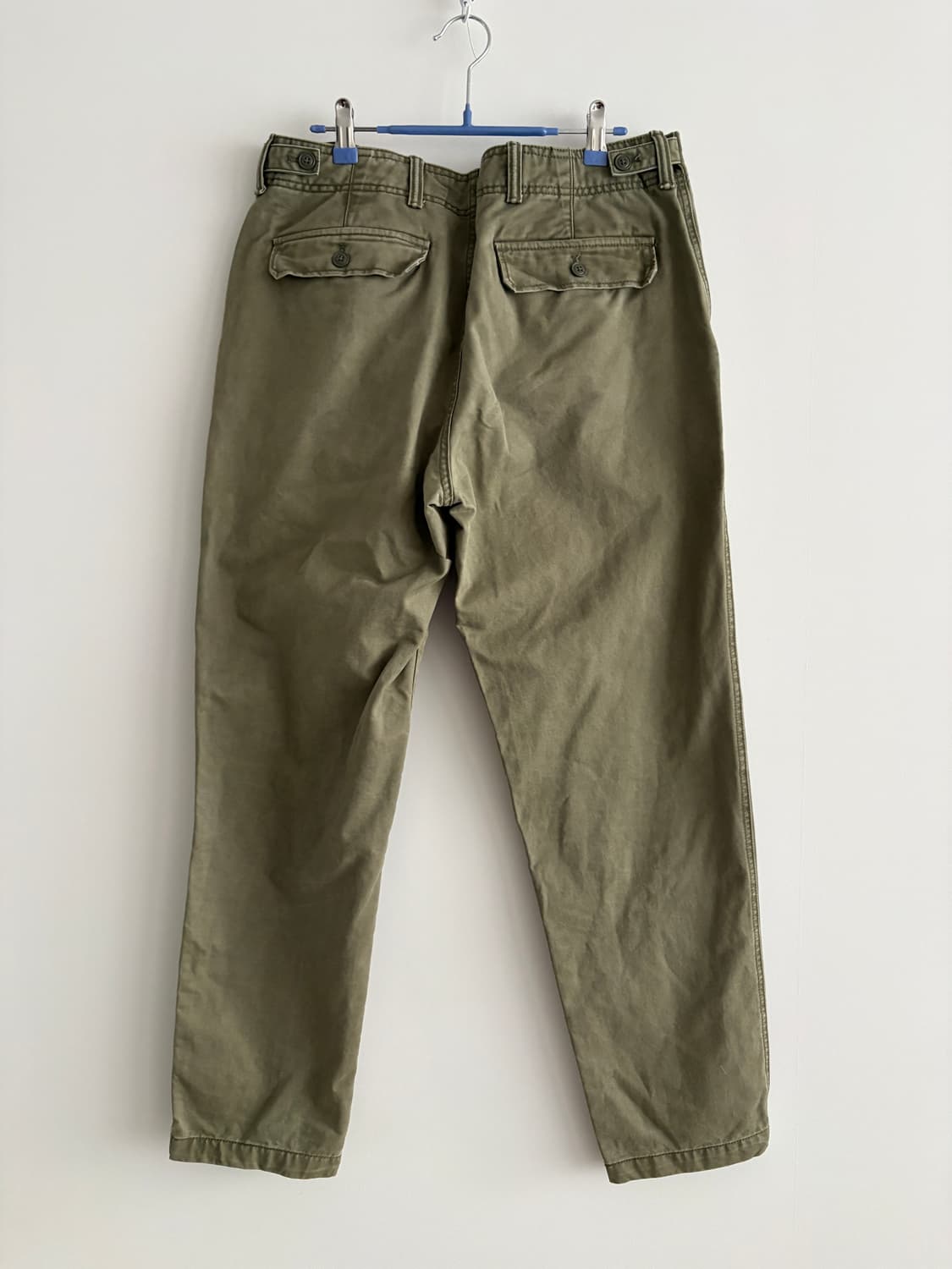 바나나 리퍼블릭 카키색 남성 면바지 상품이미지3