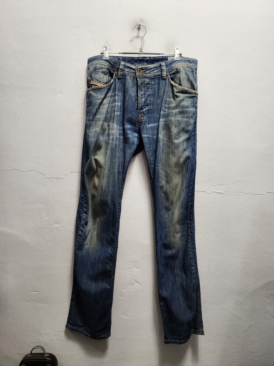 디젤 빈티지 DARRON 워싱 데님 청바지 상품이미지1