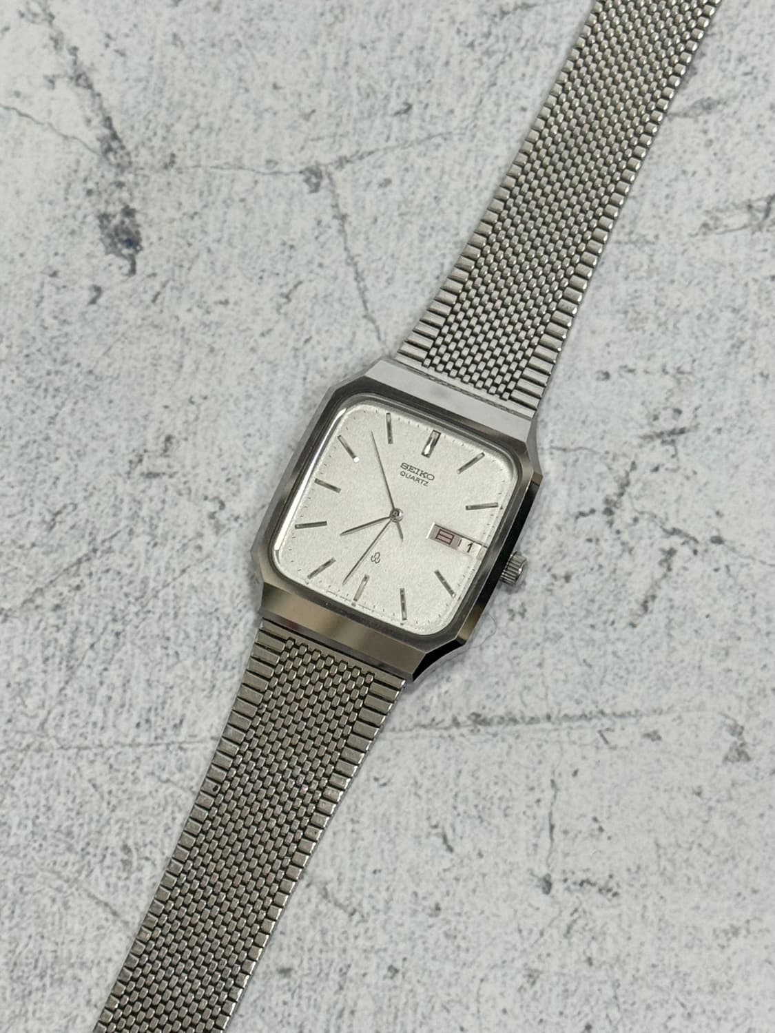 80s 빈티지 세이코 쿼츠 상품이미지1