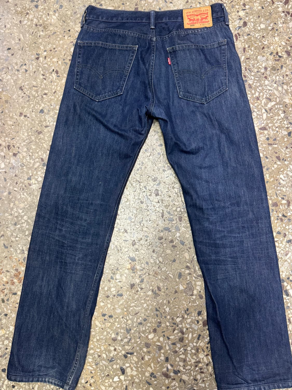 [32] 리바이스 505 워싱 데님 팬츠  상품이미지3
