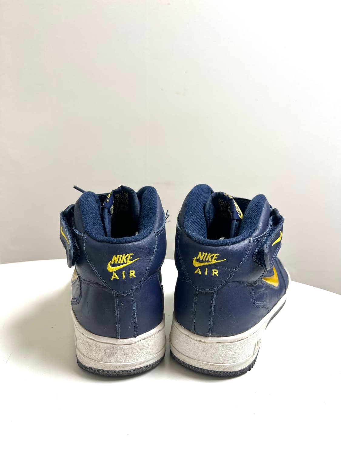 [270] 나이키 에어 포스 원 미드 남노 뽈록이 상품이미지5