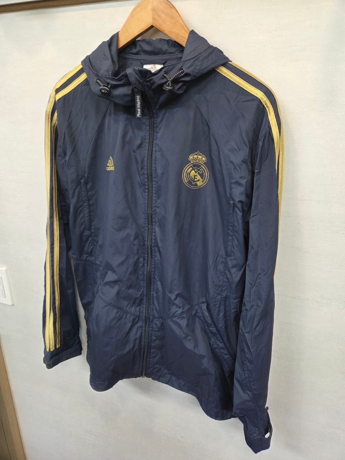 아디다스 레알마드리드 금장 바람막이 후드자켓 xl 상품이미지8