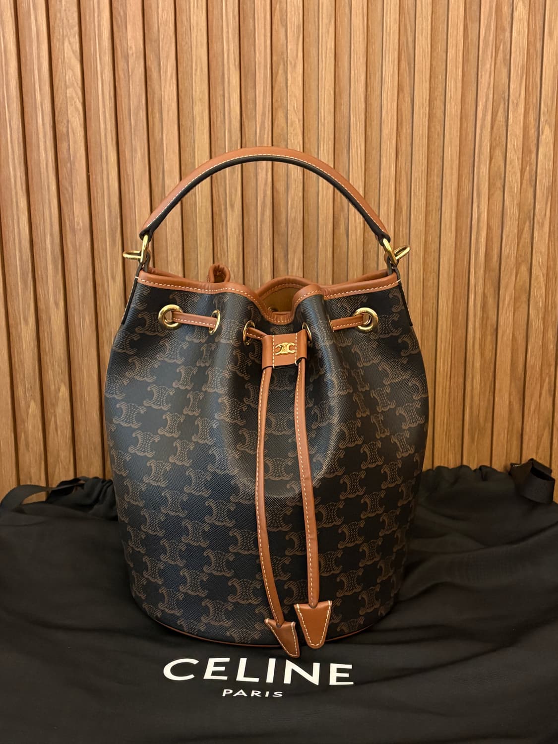 셀린느 클라라백 상품이미지1