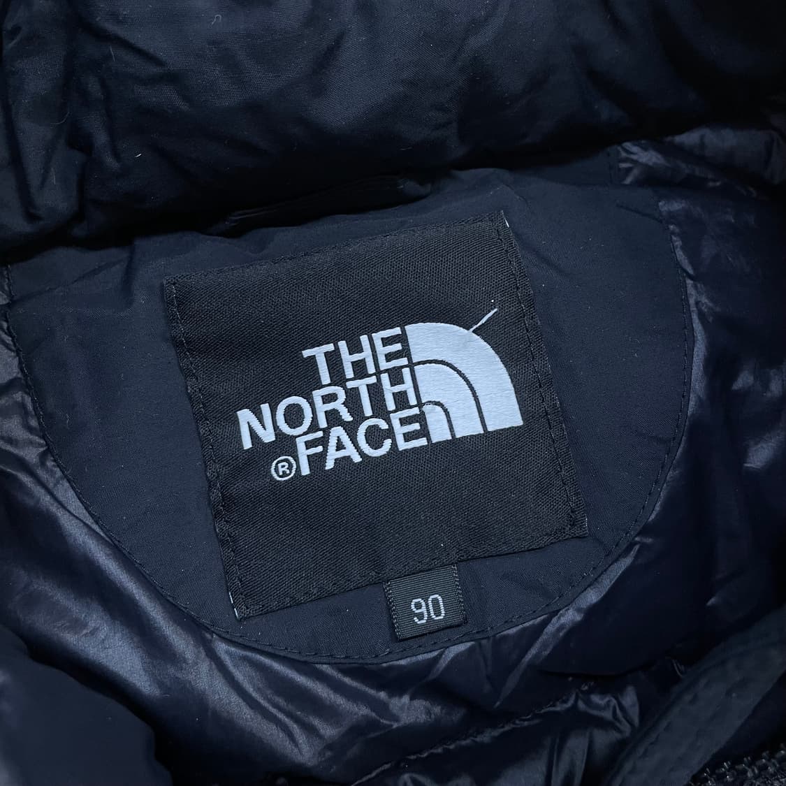 노스페이스 구스다운 후드 패딩 블랙 상품이미지4