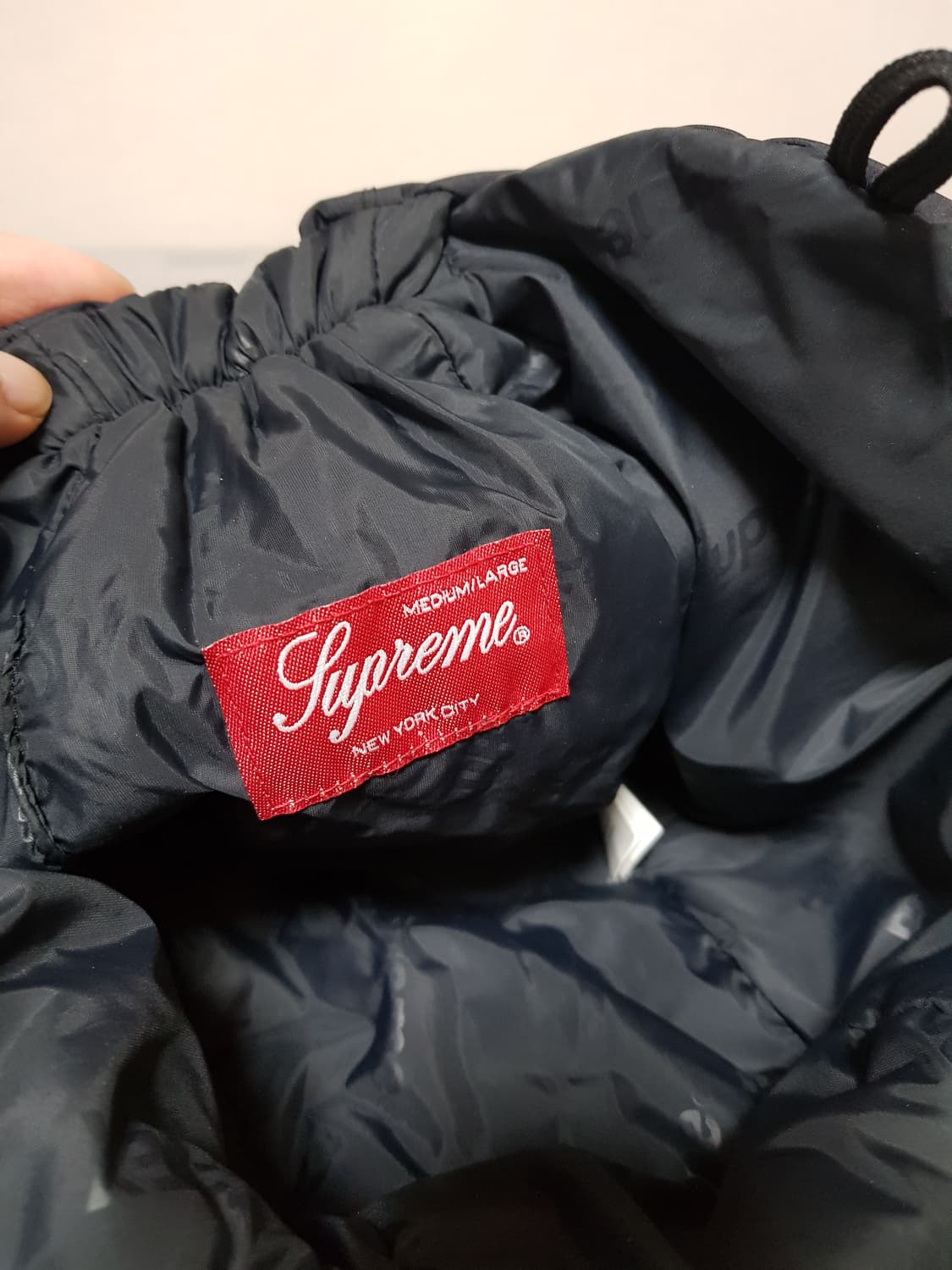 슈프림 이어플랩 고어텍스 캡 모자 블랙 24FW 상품이미지6