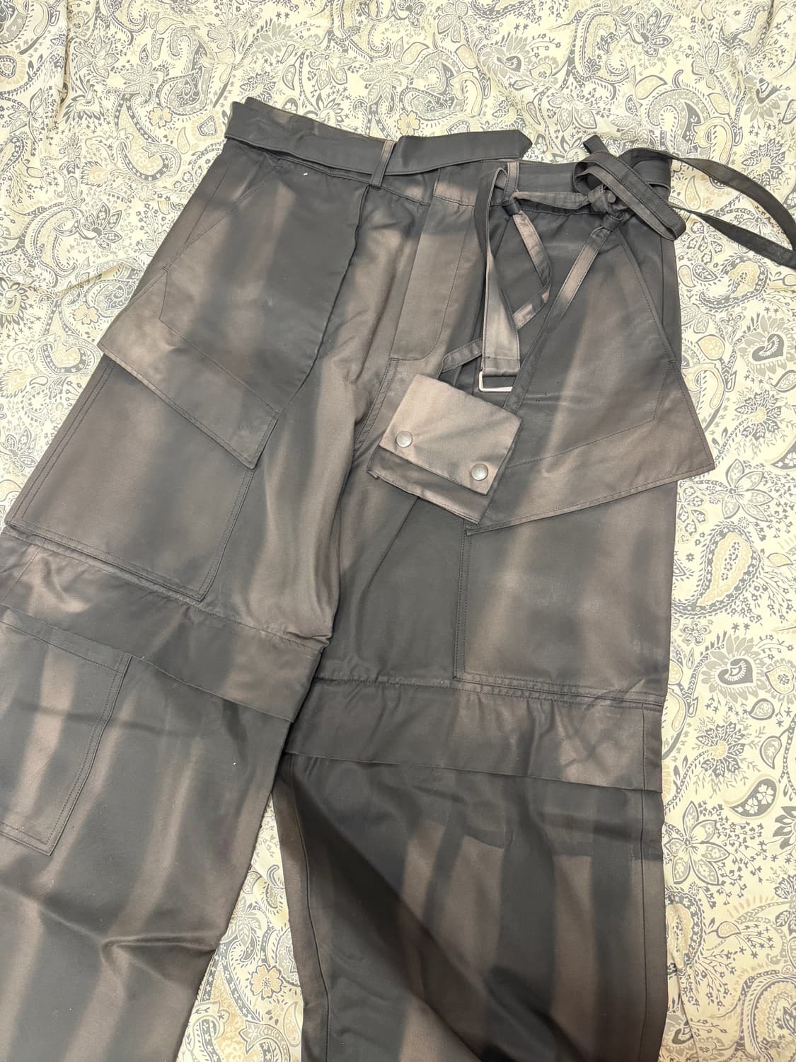 지용킴 24FW 디테쳐블 카고 팬츠 [L] 상품이미지4