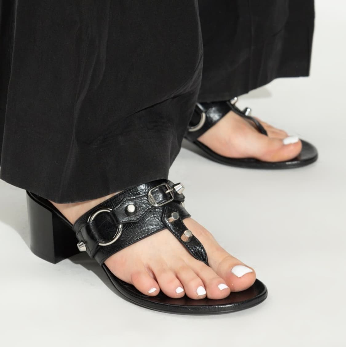 새상품) 발렌시아가 뮬 샌들 쪼리 상품이미지1