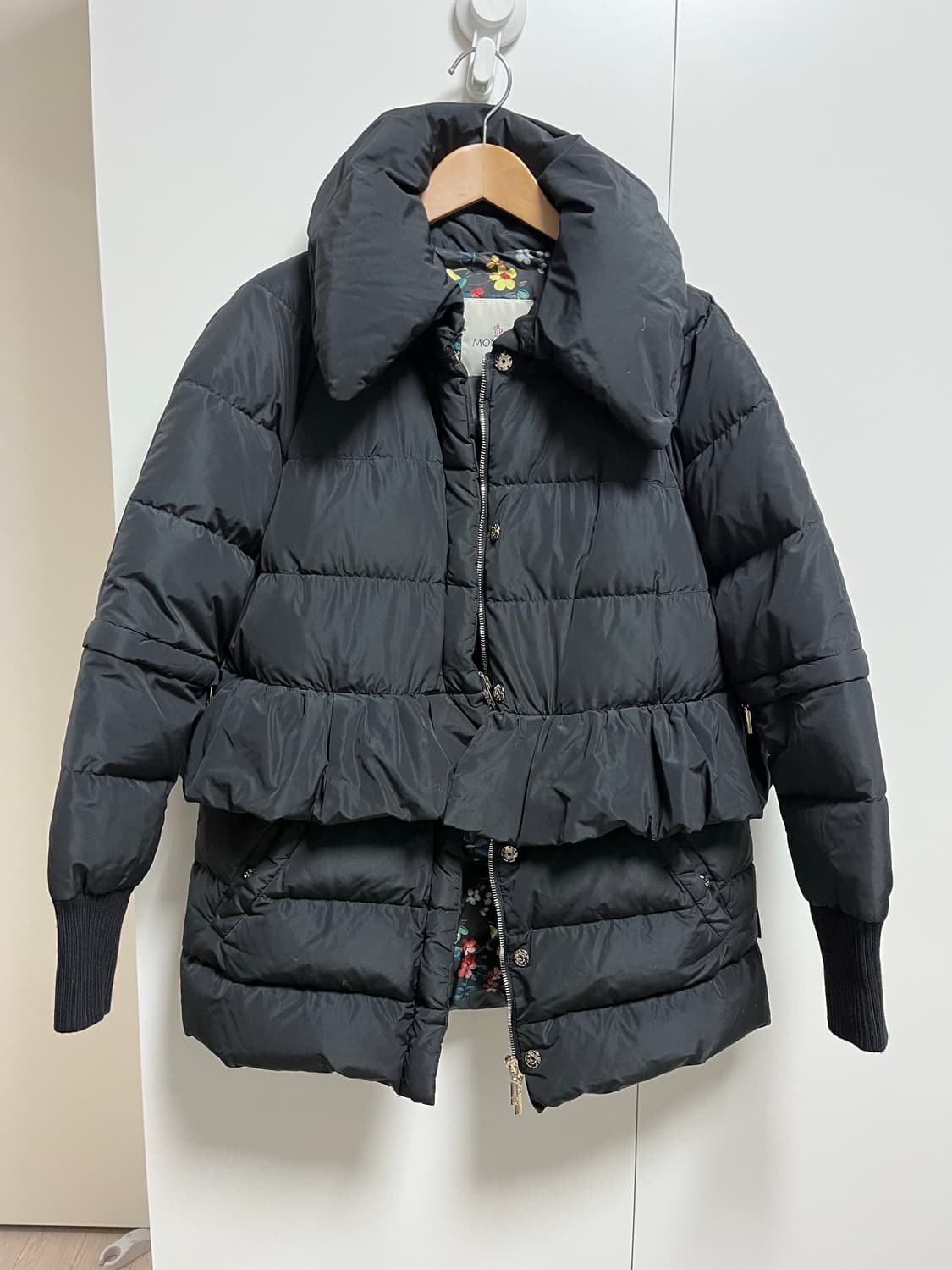 몽클레어 여성패딩 상품이미지1