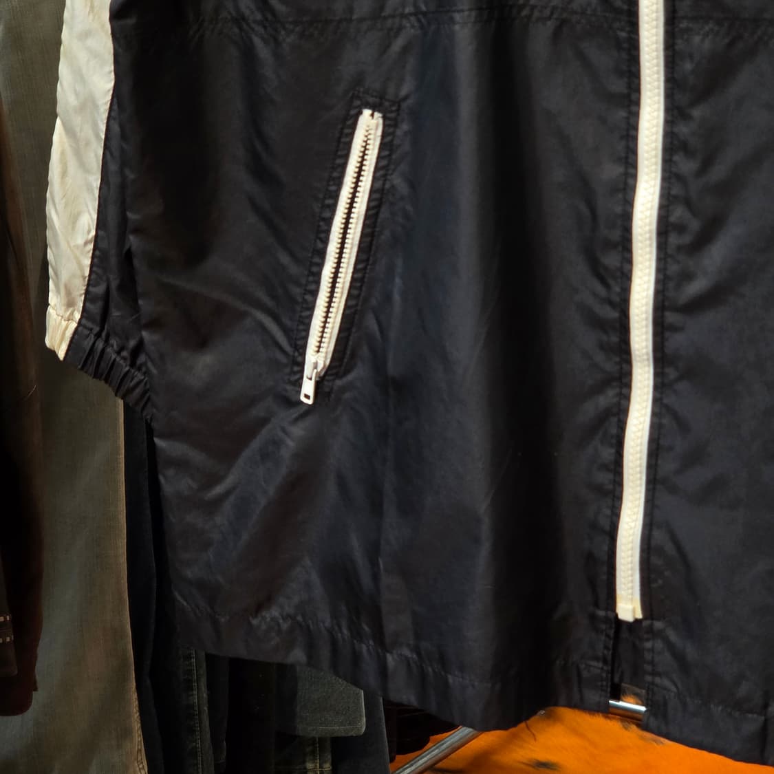 푸마 JPN 블랙 배색 바람막이 상품이미지3