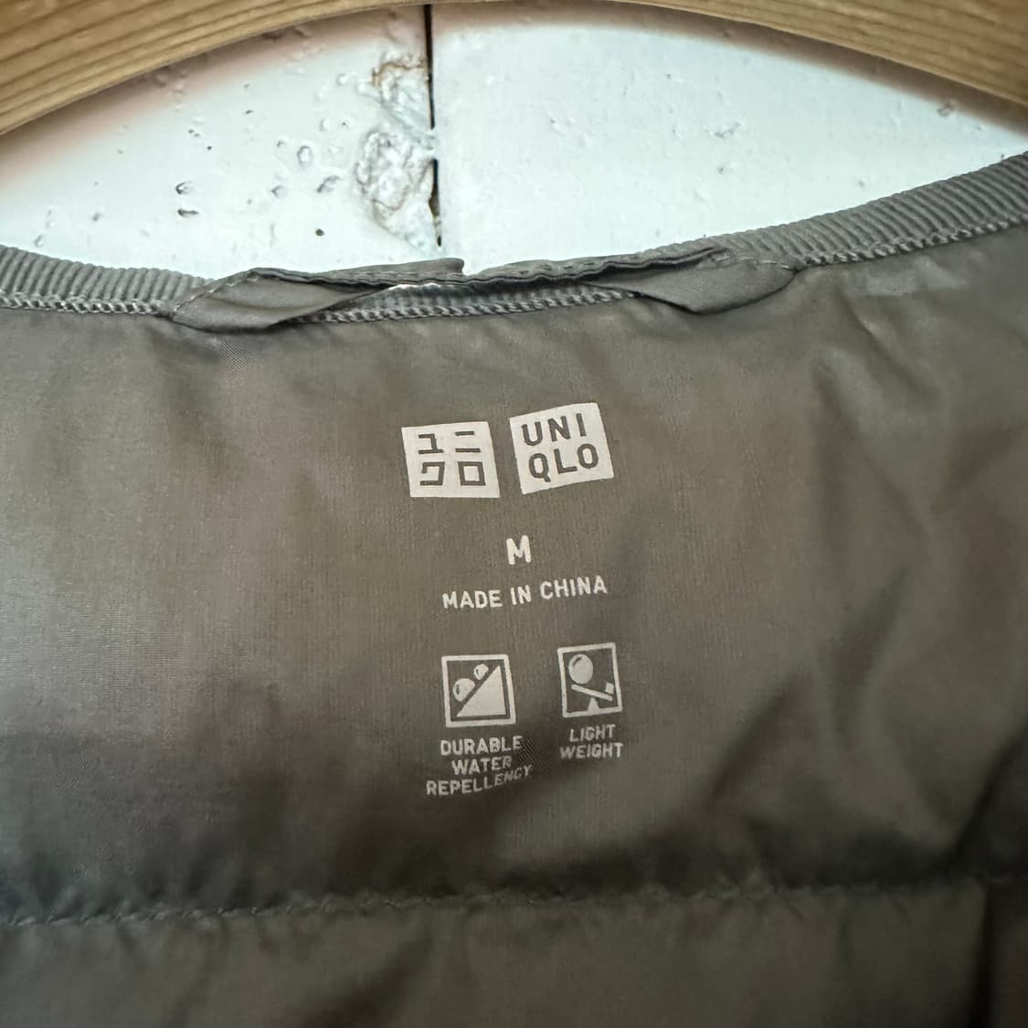 우먼M 유니클로 경량 패딩 조끼 상품이미지3