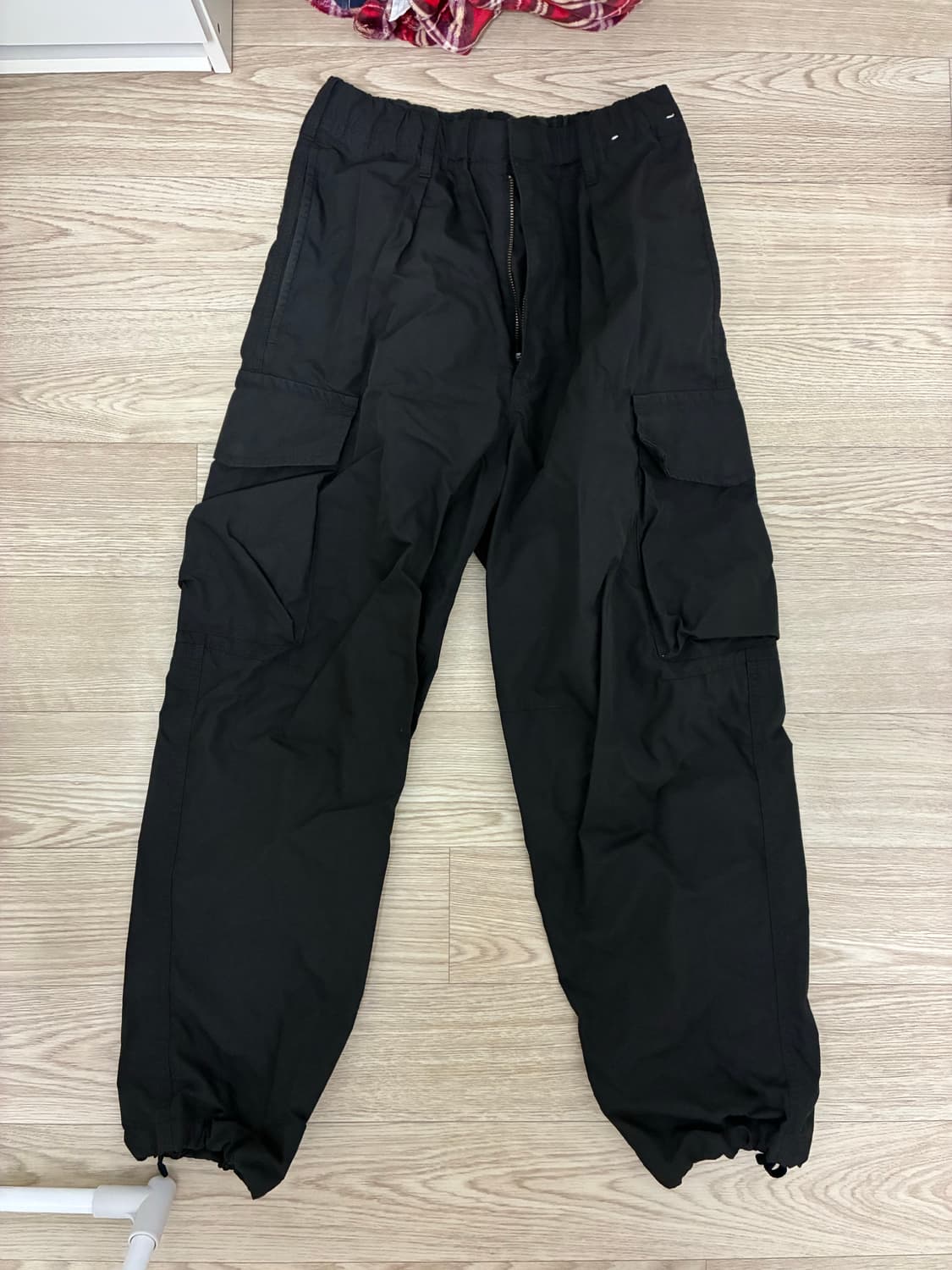 유니클로 U 파라슈트와이드카고팬츠 xs 상품이미지1