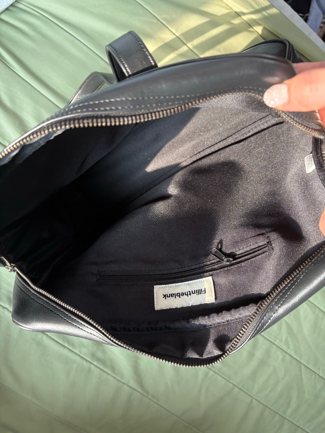 필인더블랭크 Trapezoid 숄더백 블랙 상품이미지4