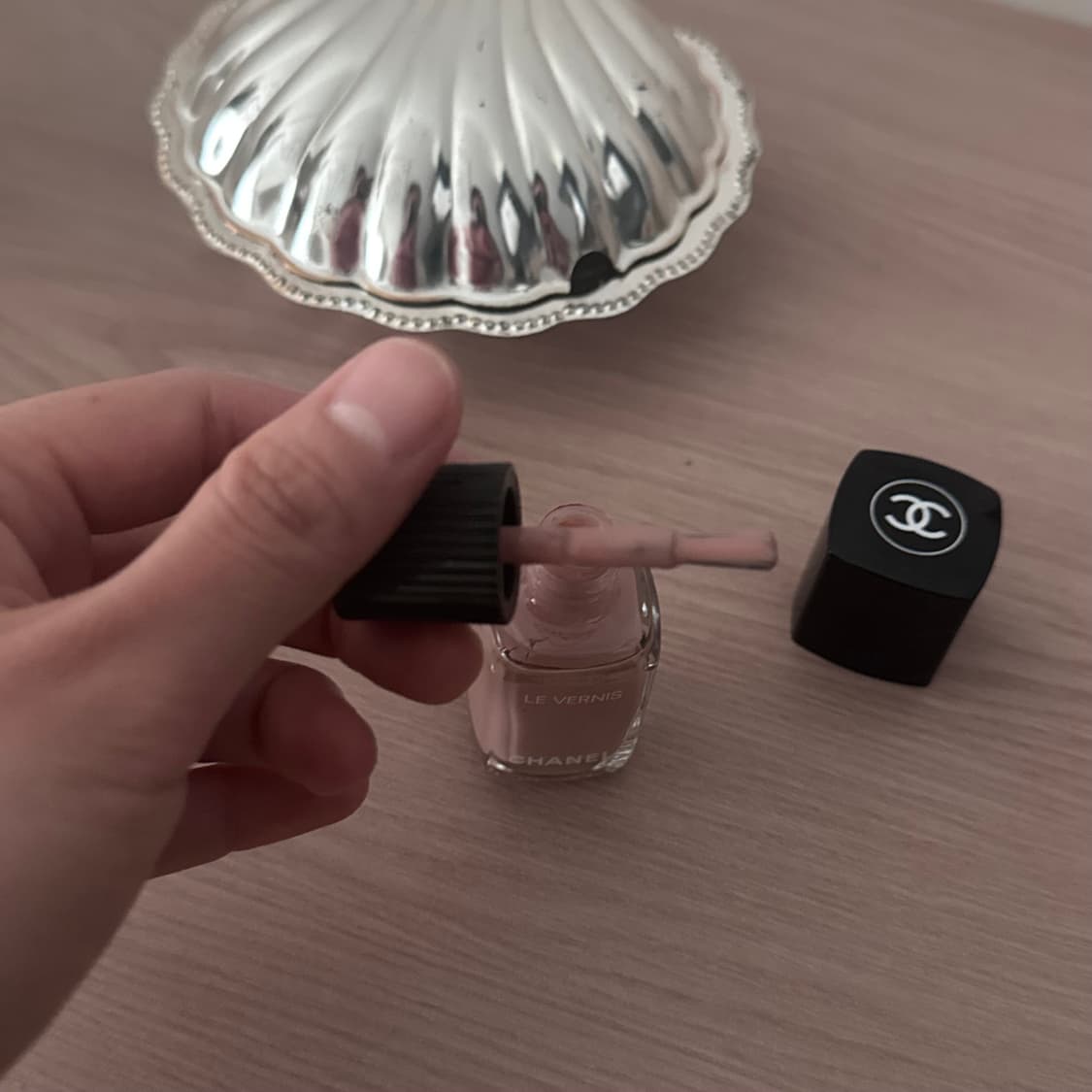 Chanel 샤넬 르 베르니 네일 113 FAUSSAIRE 상품이미지4