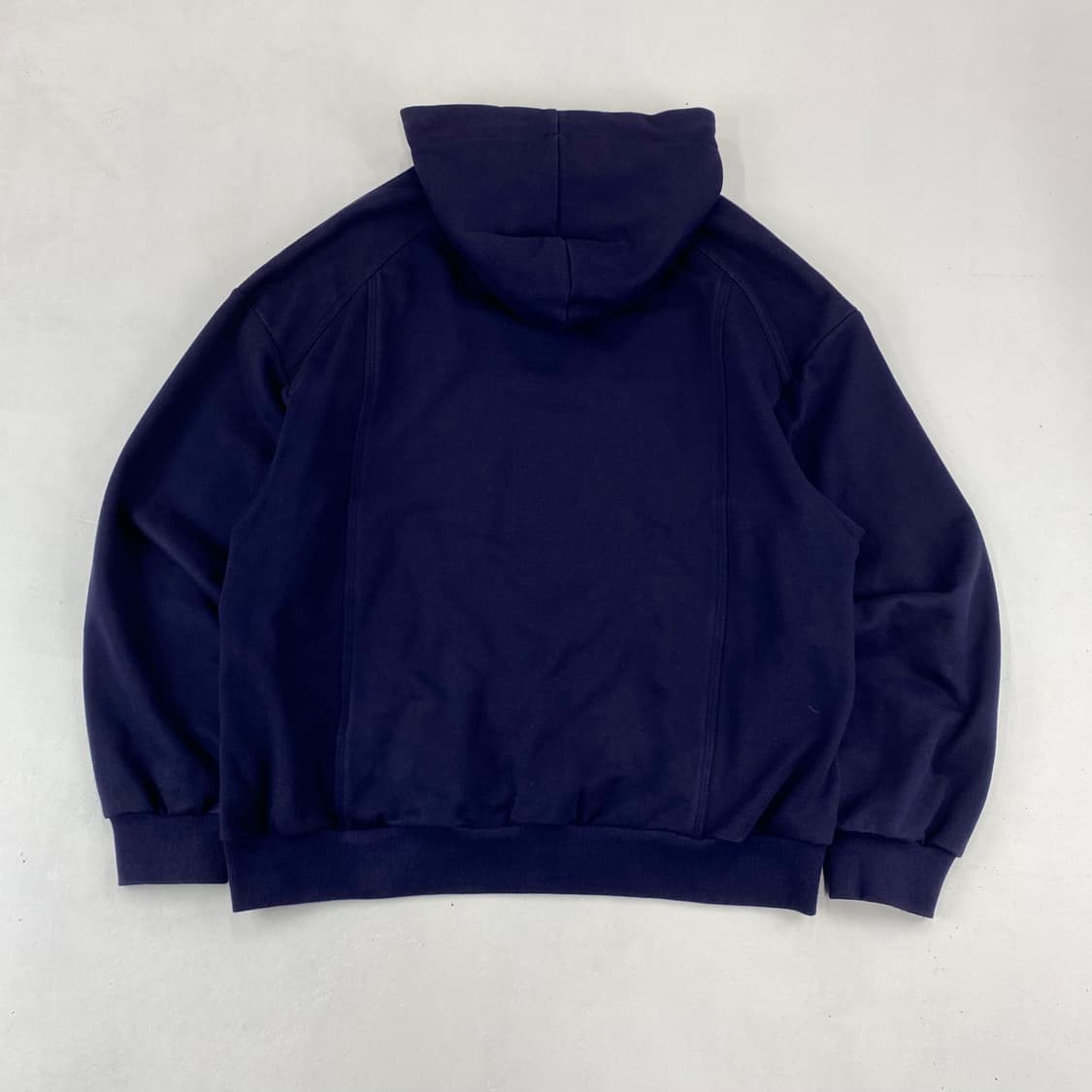준지 23f/w 자수 스몰 로고 네이비 후드 티 (103) 상품이미지3