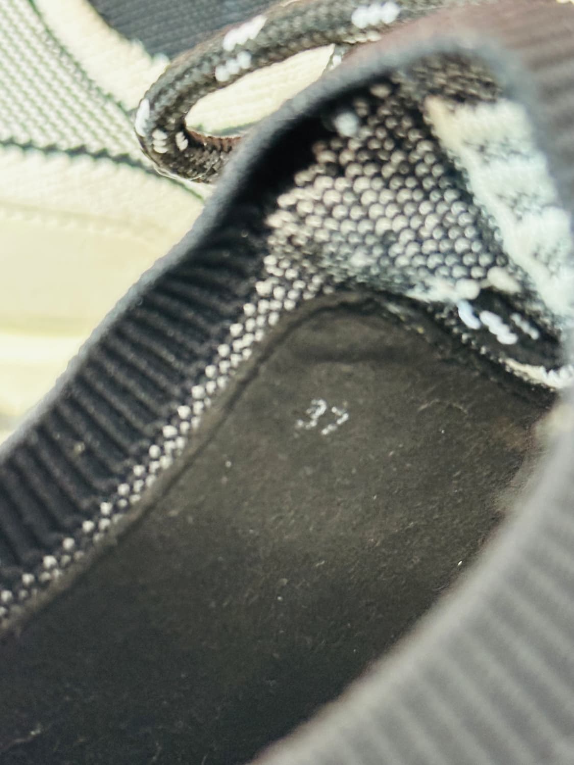 에르메스 어딕트 스니커즈 37 상품이미지7