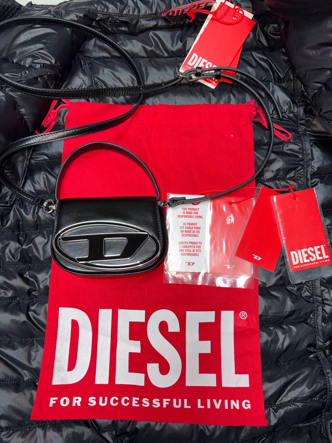 Diesel  ss25 디젤 1dr 미니토트백 상품이미지6