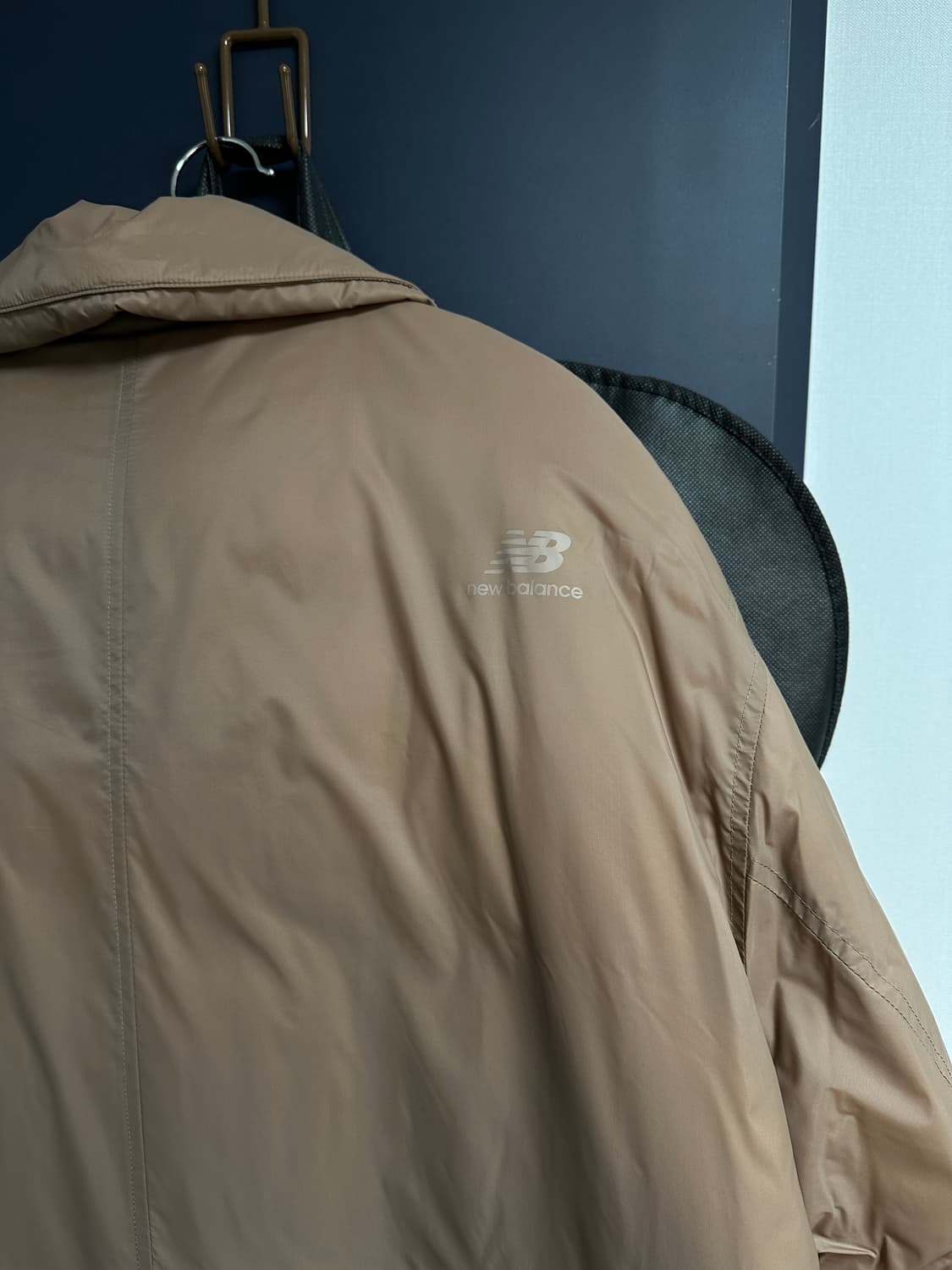 뉴발란스 호텔990 구스다운 발마칸 코트 L사이즈 상품이미지4