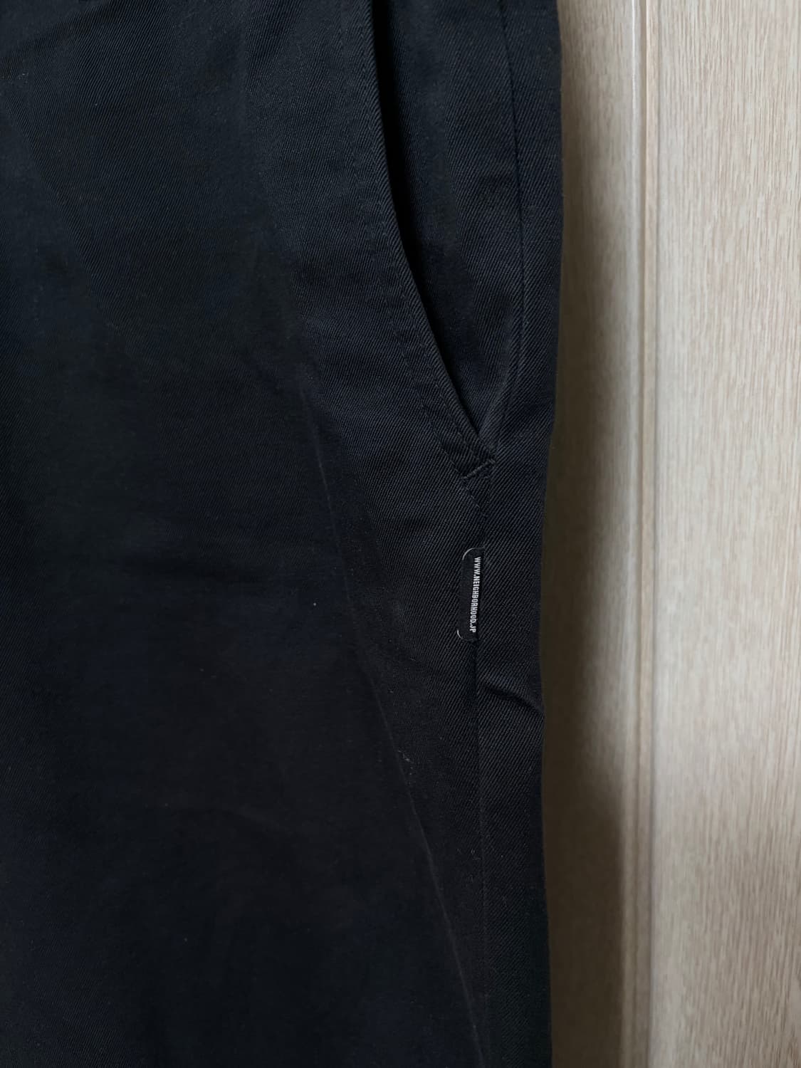 네이버후드 23SS 클래식핏 치노팬츠 블랙 M 상품이미지4