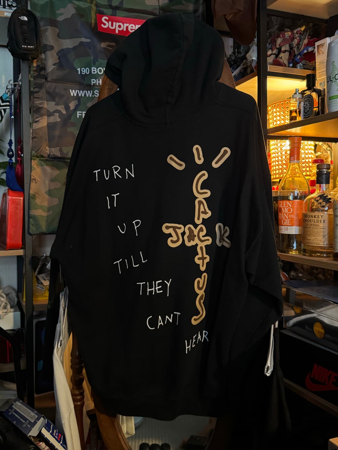 Xl 트래비스 스캇 HIGHEST IN THE ROOM 머천 후디 블랙 상품이미지1