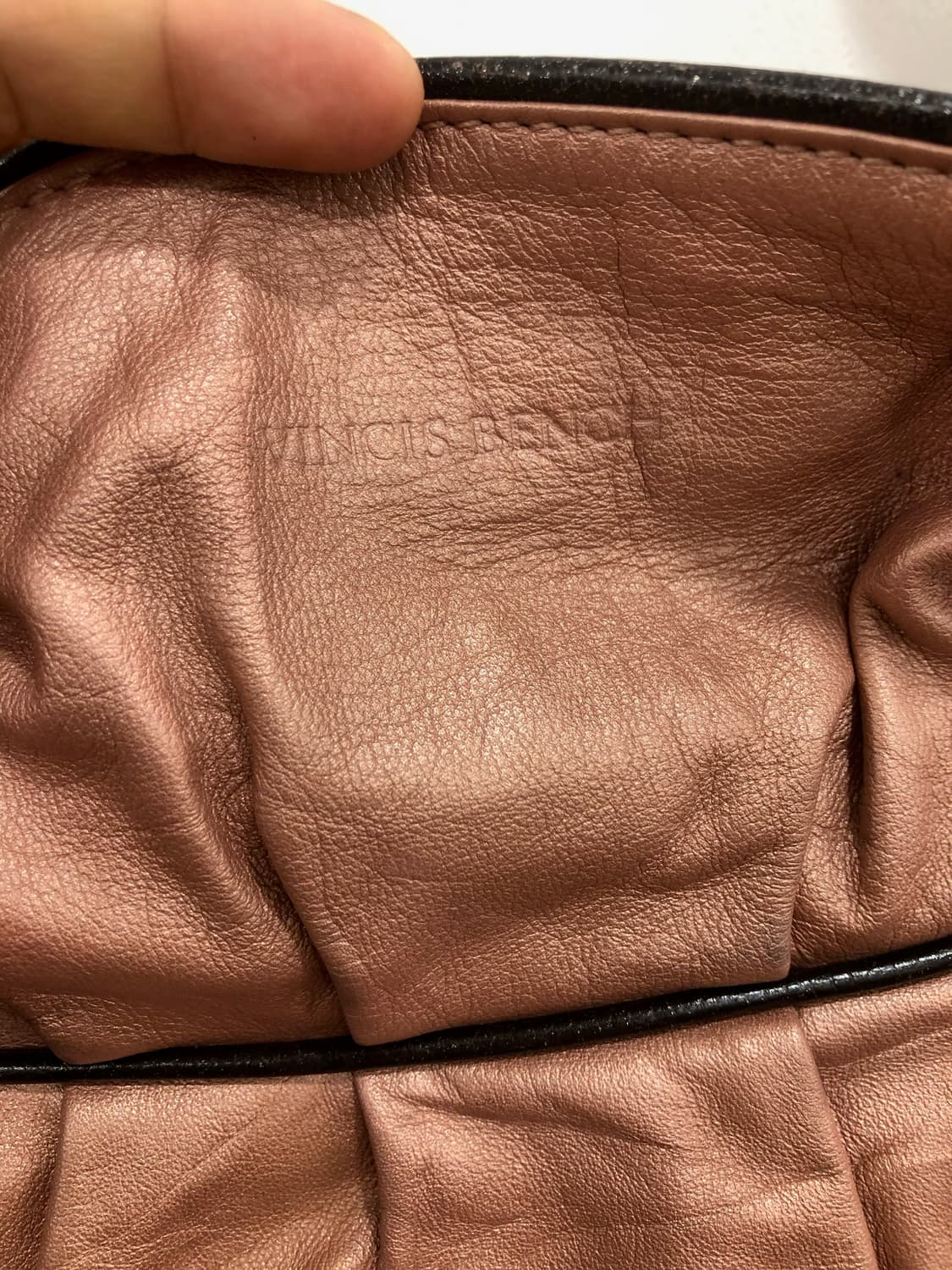 VINCIS BENCH indie pink shoulder bag 상품이미지9