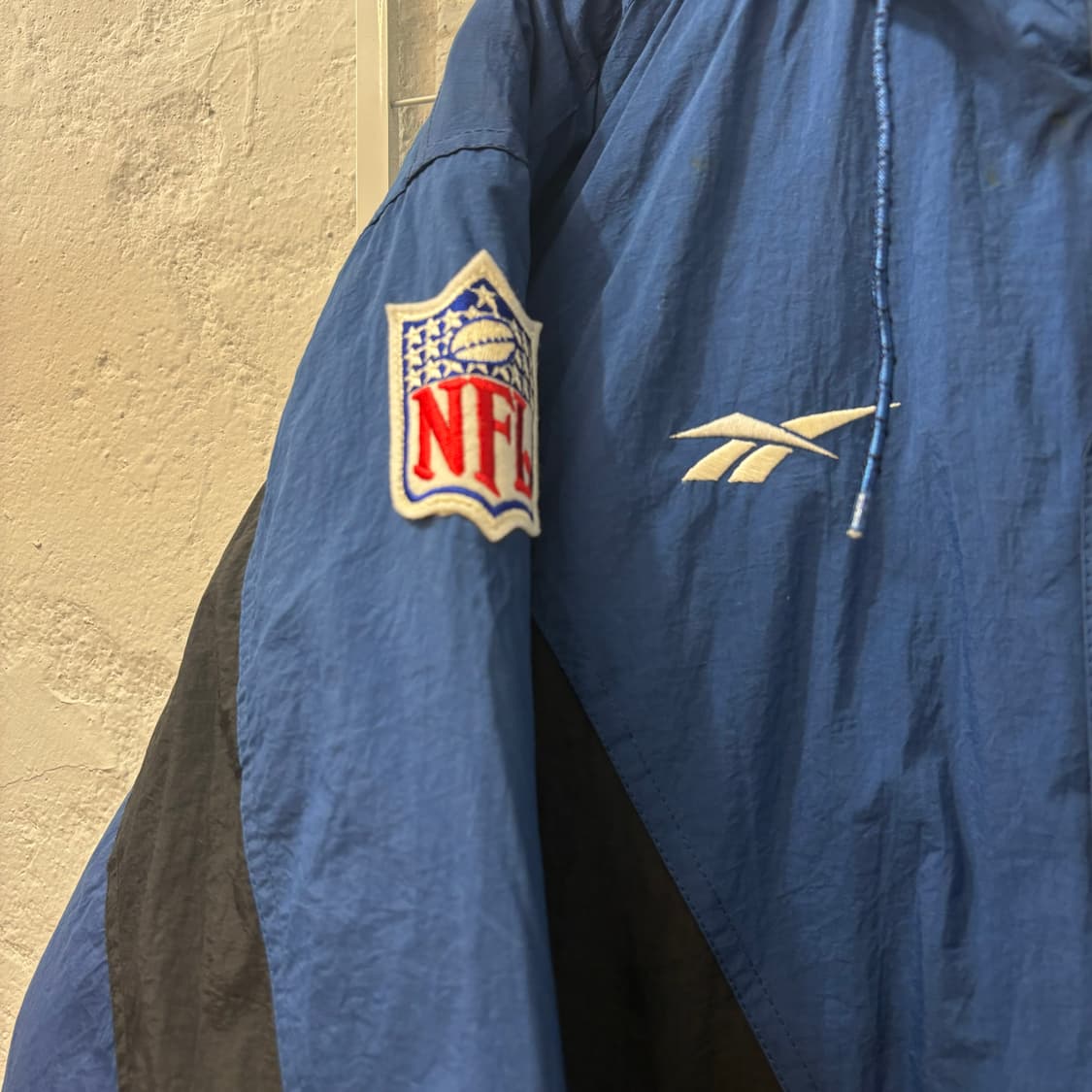 NFL X 리복 90s 올드스쿨 댈러스 카우보이스 패딩 자켓 XL 상품이미지5