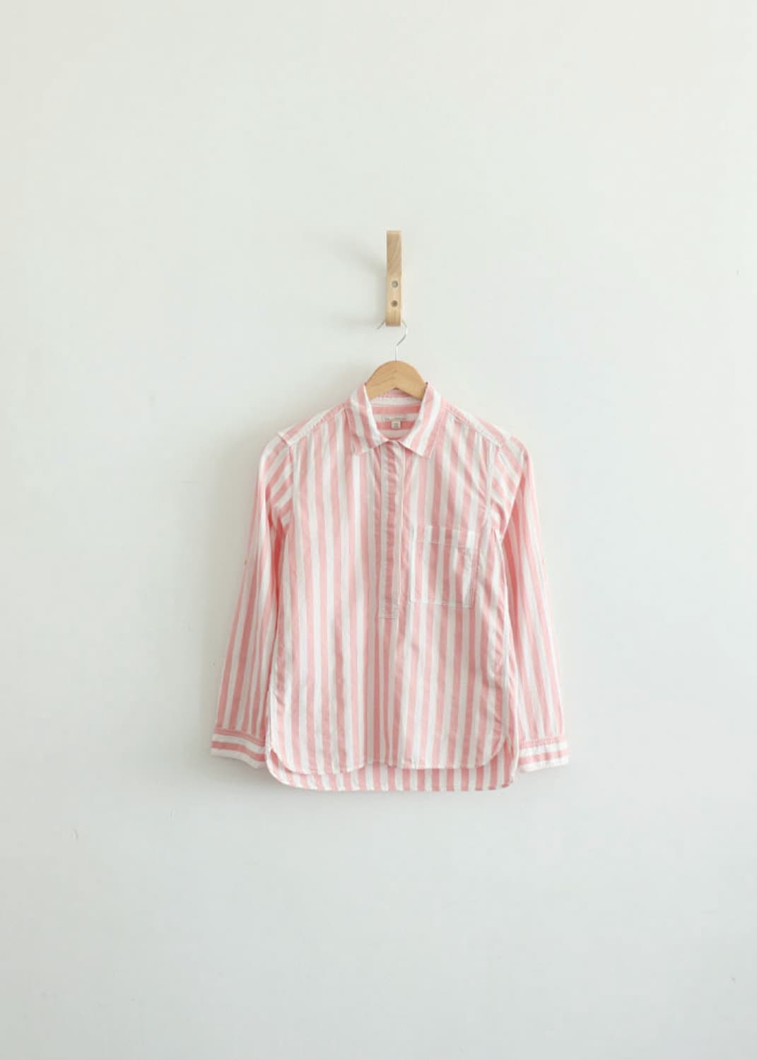 Gap pink stripe shirt 상품이미지1