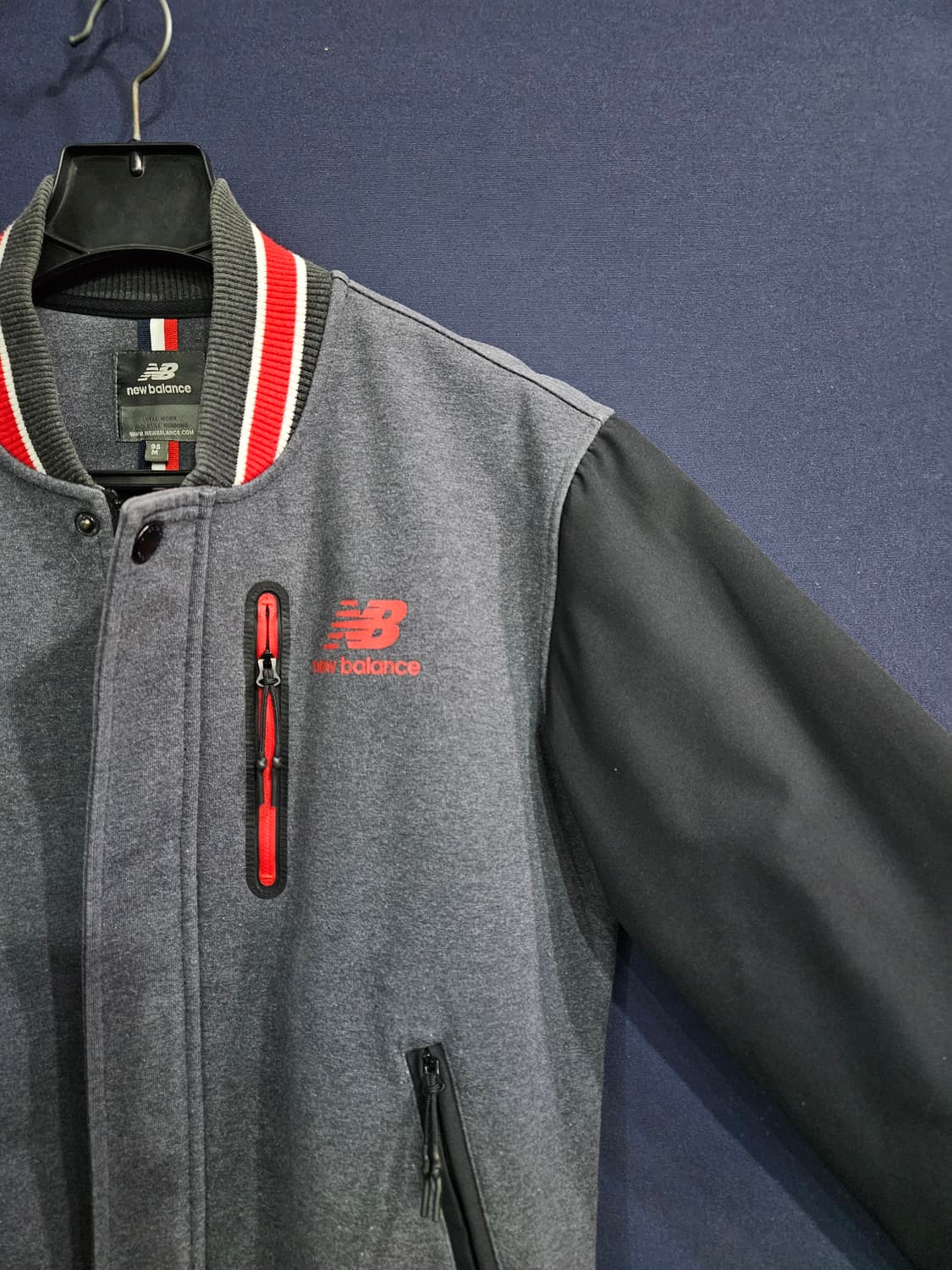 뉴발란스 투톤컬러 남성 95 기모 자켓  상품이미지4