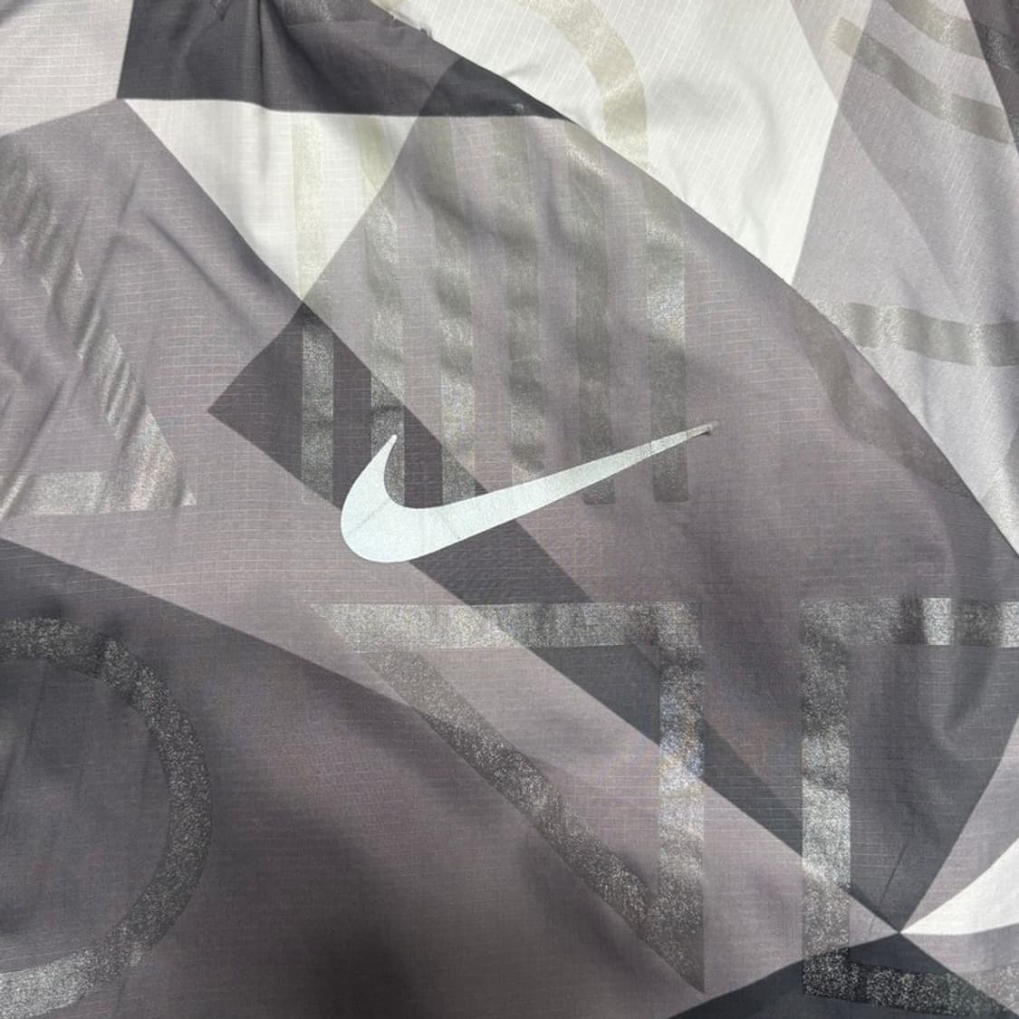 NIKE 윈드러너 자켓 그레이 L 상품이미지2