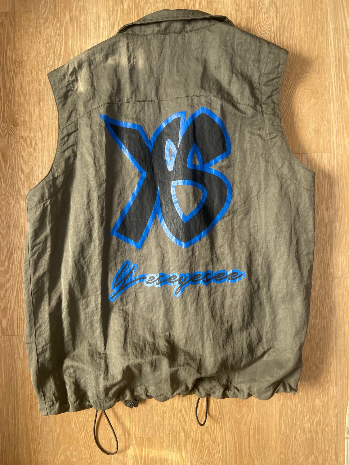 [S]예스아이씨 guider vest 차콜 상품이미지4