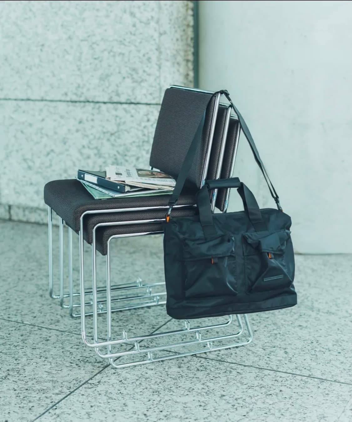 로우로우 시티워커 토트백 010 Black 상품이미지2