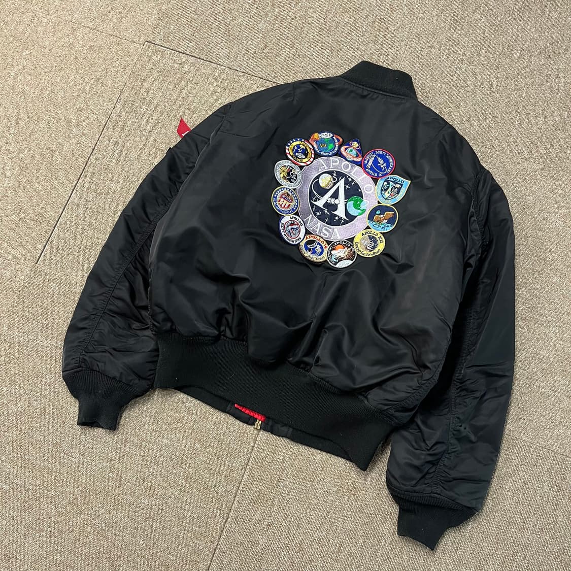 알파 인더스트리 아폴로 MA-1 항공점퍼 상품이미지2