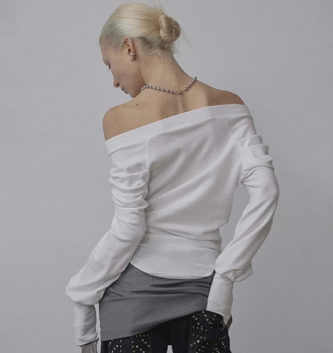 Princess Off-Shoulder Tee White 상품이미지2