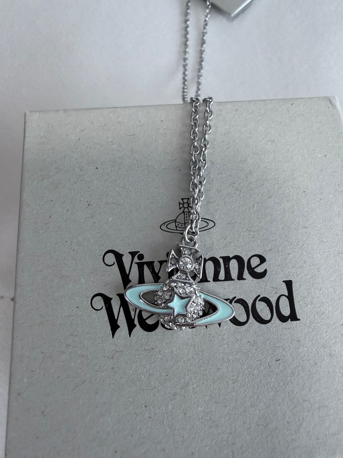비비안웨스트우드 다얼린 별 블루 목걸이 상품이미지2
