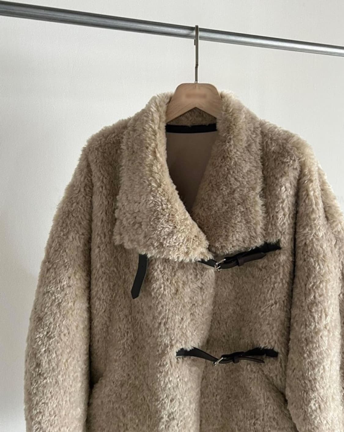 버클 퍼 무스탕 상품이미지3